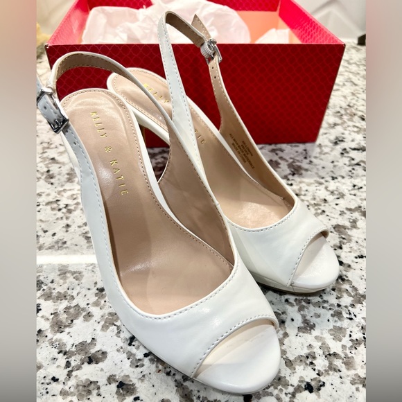 White Lowry Kelly & Katie Heels Shoes 6M NWT - Picture 2 of 13